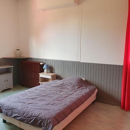 Camping Des 2 Rives- Chambres Etang-sur-Arroux Esterno foto
