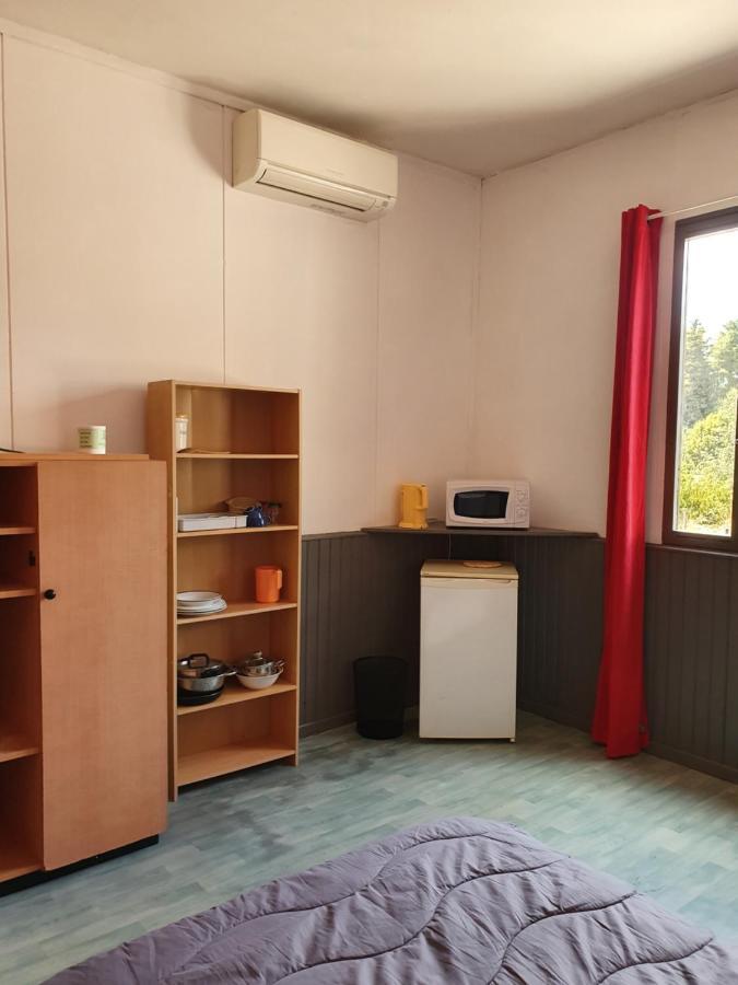 Camping Des 2 Rives- Chambres Etang-sur-Arroux Esterno foto