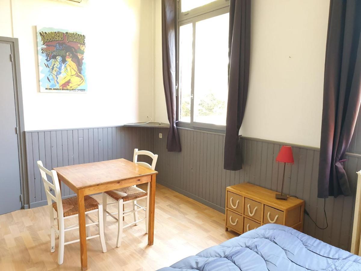 Camping Des 2 Rives- Chambres Etang-sur-Arroux Esterno foto